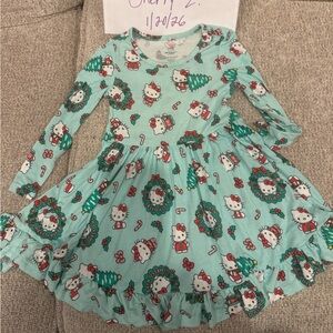 Posh Peanut Hello Kitty Wreath Twirl